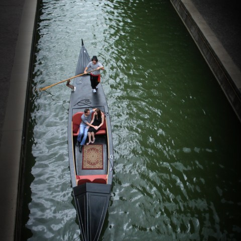 birds-eye view of couple in canals